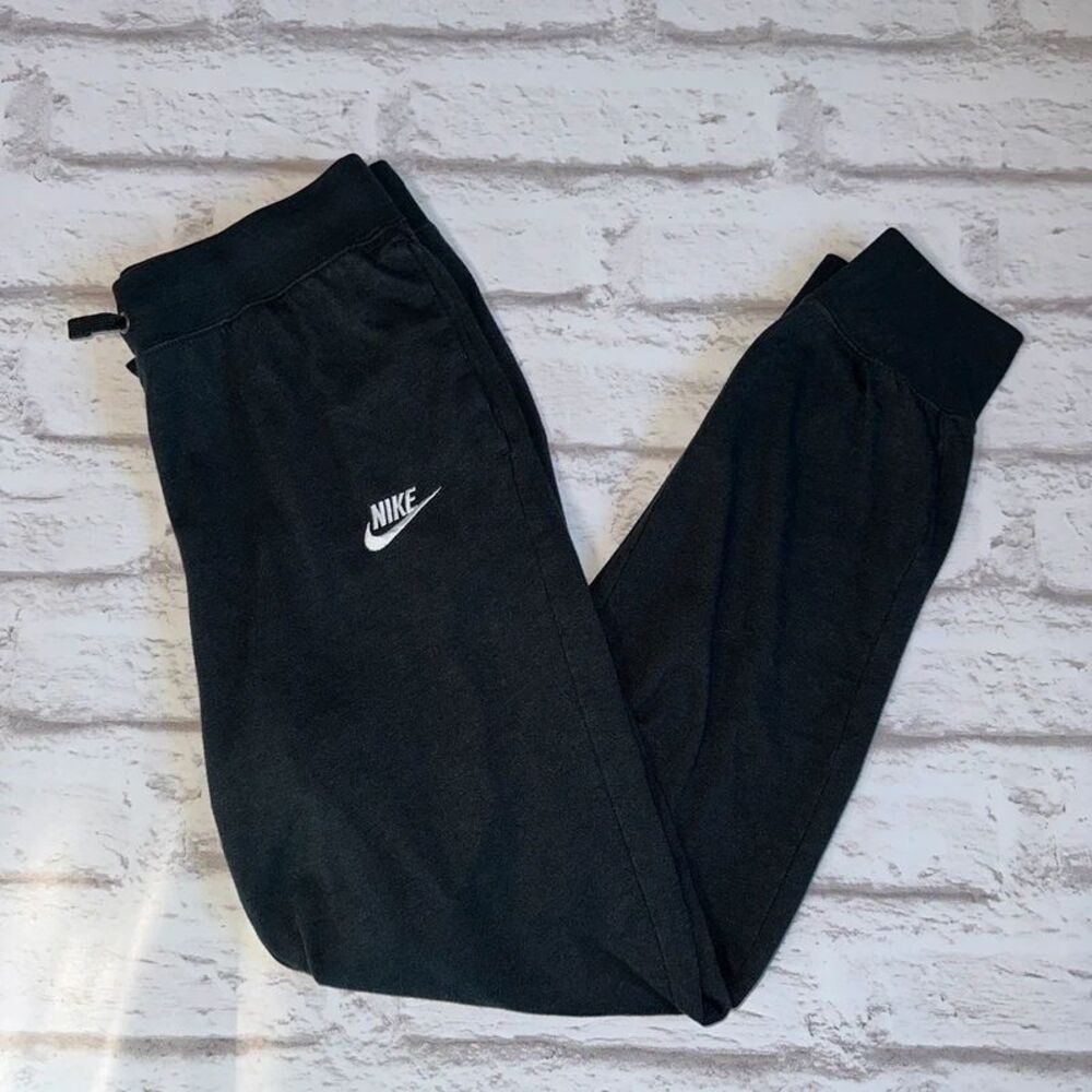 Nike Sportswear Club Fleece Joggers Black Size XS Extra Small sweatpants